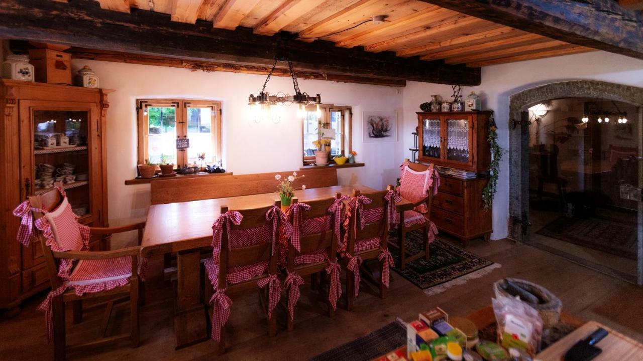 Bed and Breakfast Biohof Hausberg Egglham Exterior foto